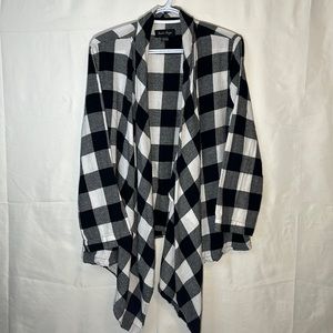 Charlie Paige Waterfall Cardigan Size L/XL Black & White